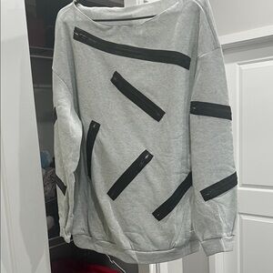 Gray Sweatshirt with Black Zipper Accents